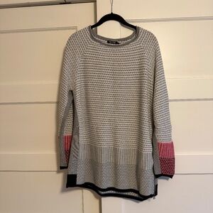 Nic & Zoe Tunic Sweater with side zip: size XL